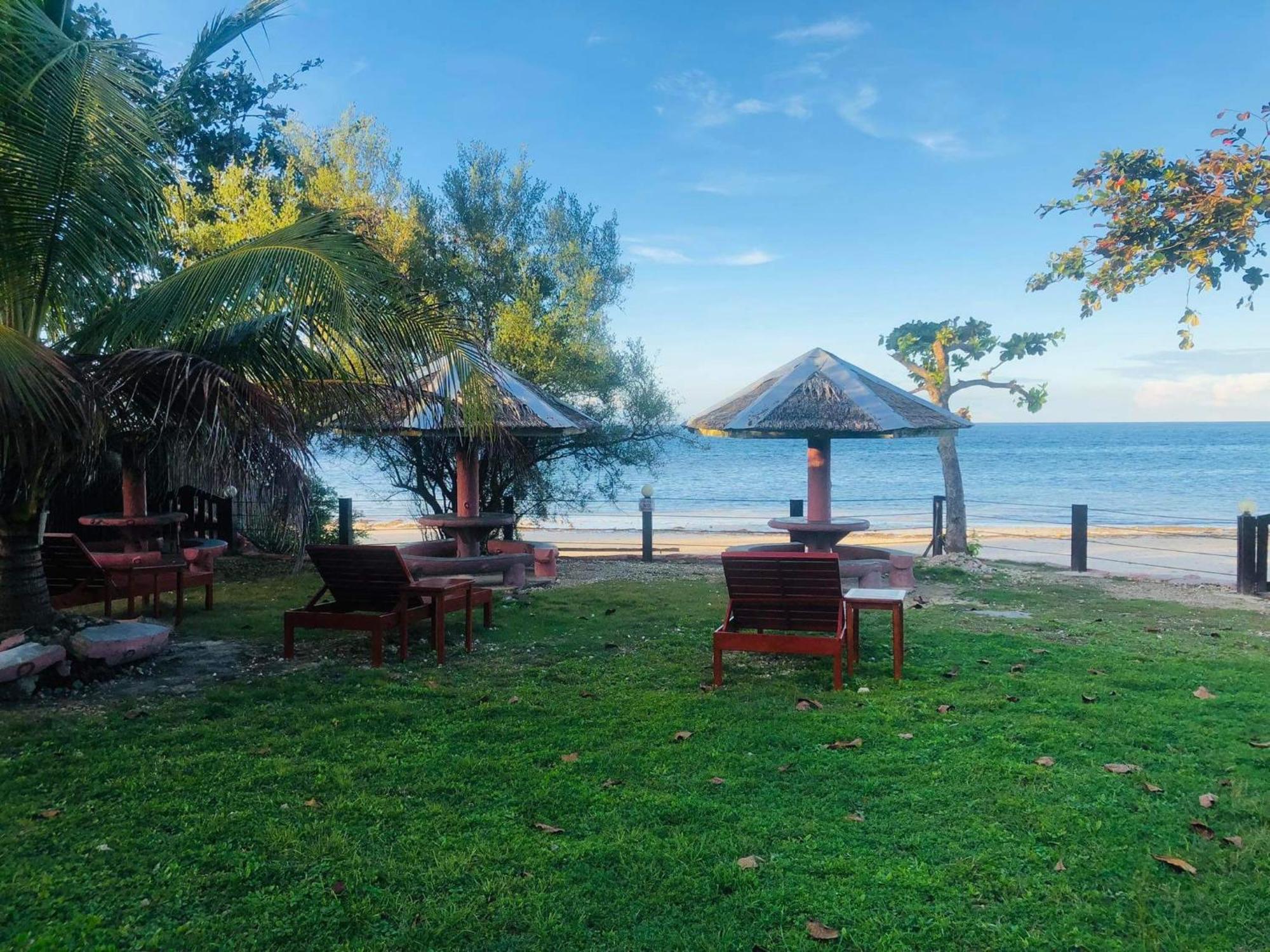 D'S Oceanview Beach Resort Siquijor Exterior foto